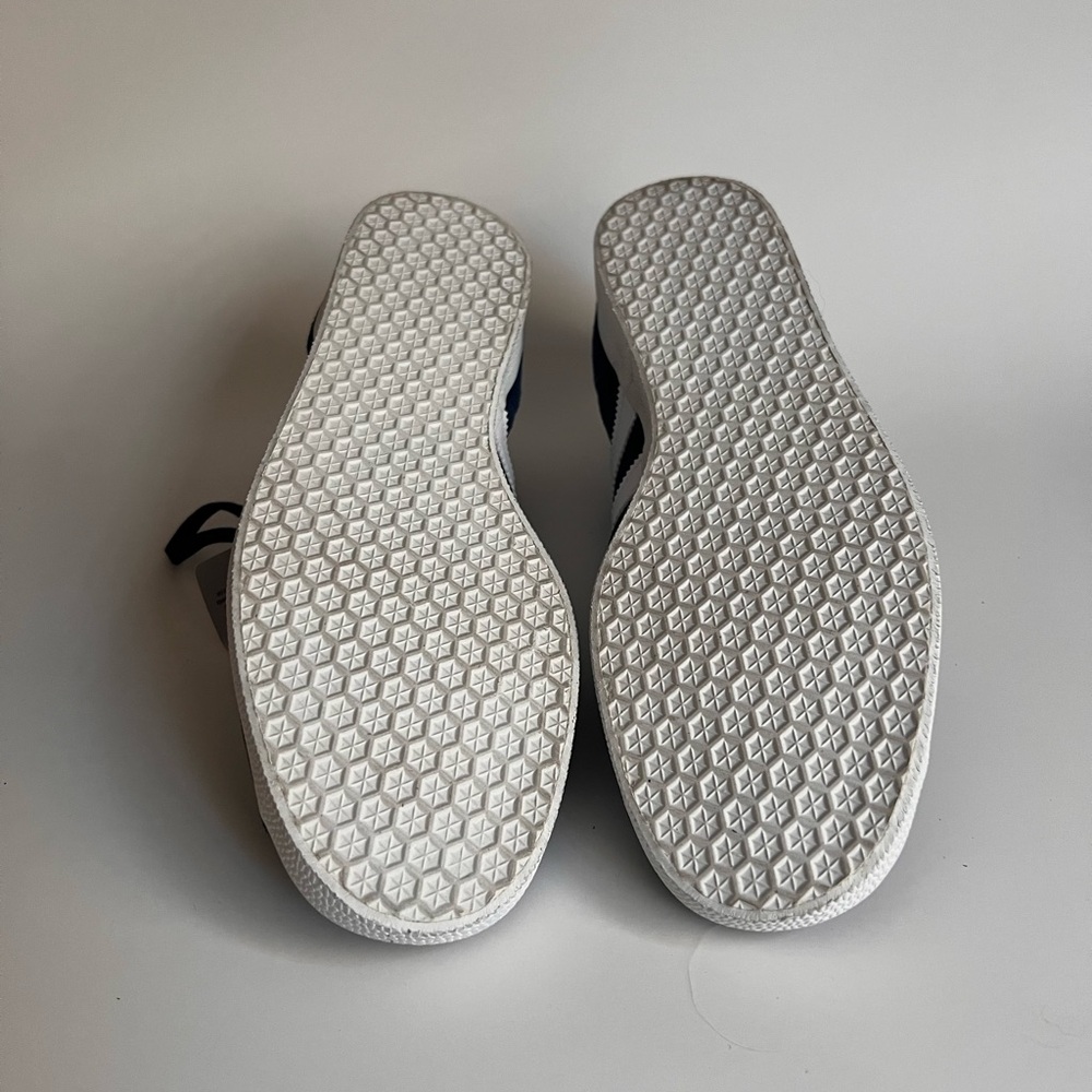 Adidas Women's Dark Blue and White Sneakers - Picture 7 of 8